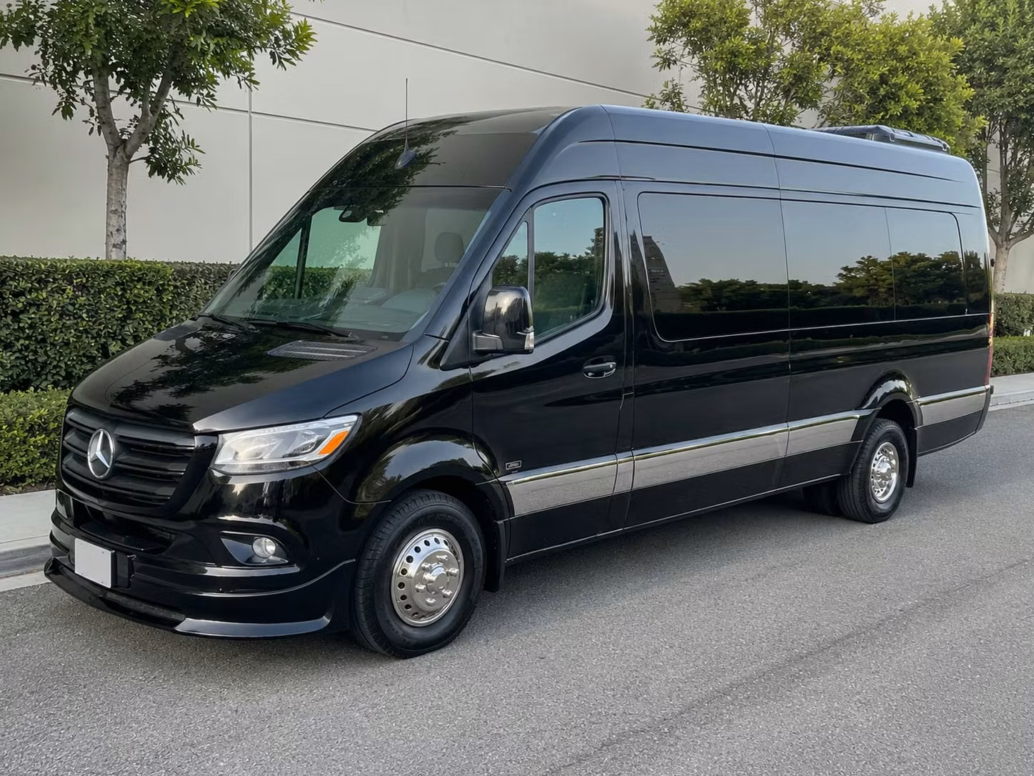 sterling heights airport transfer shuttle bus services